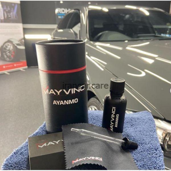 تصویر صفحه سرامیک می وینچی ایانمو در کنار یک خودرو