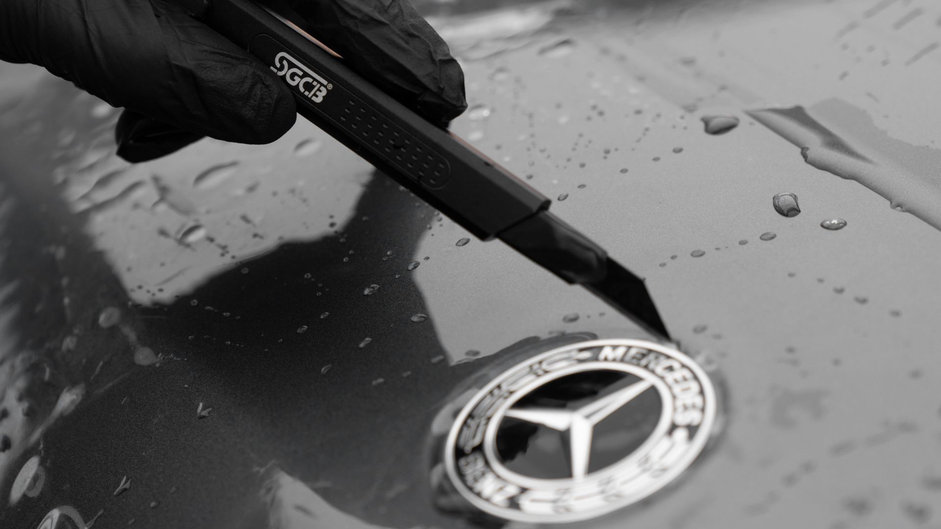 کاتر مشکی با زاویه 30 درجه مخصوص اجرا کاور خودرو مدل SGCB Black Blade 30 Degree